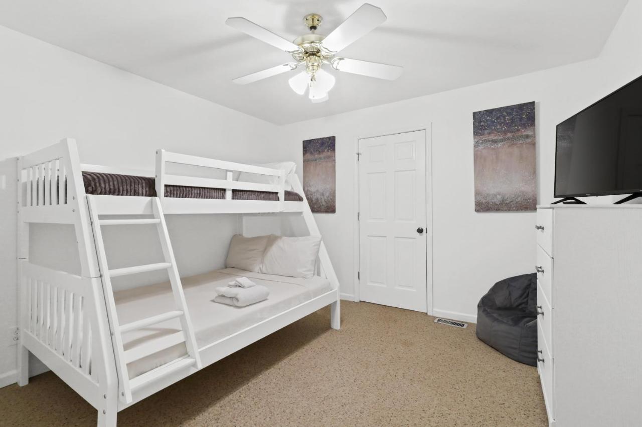 2 Separate Cabins Along A Peaceful Creek With Resort Amenities Ellijay Eksteriør billede