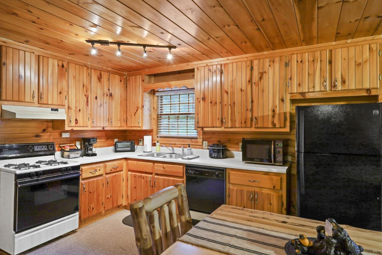 2 Separate Cabins Along A Peaceful Creek With Resort Amenities Ellijay Eksteriør billede