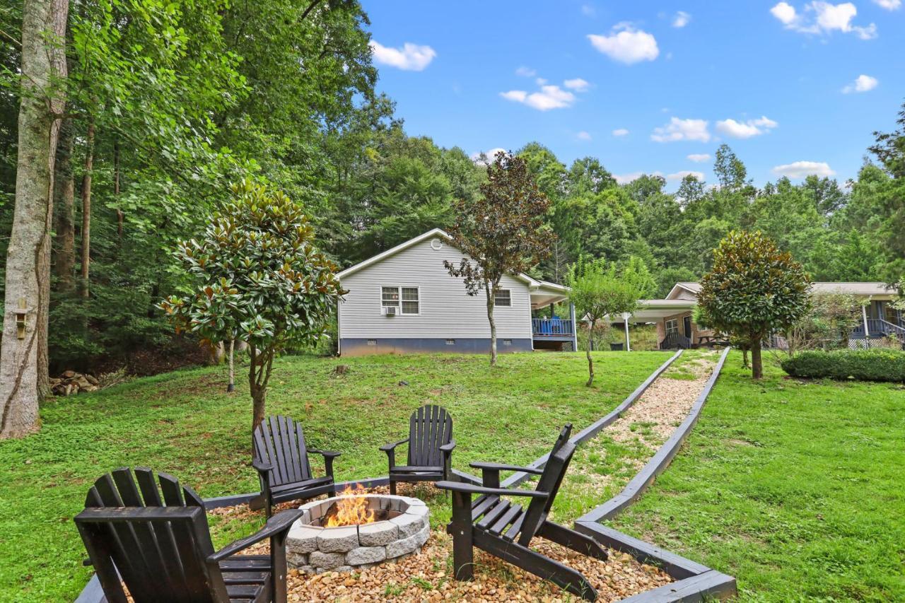 2 Separate Cabins Along A Peaceful Creek With Resort Amenities Ellijay Eksteriør billede