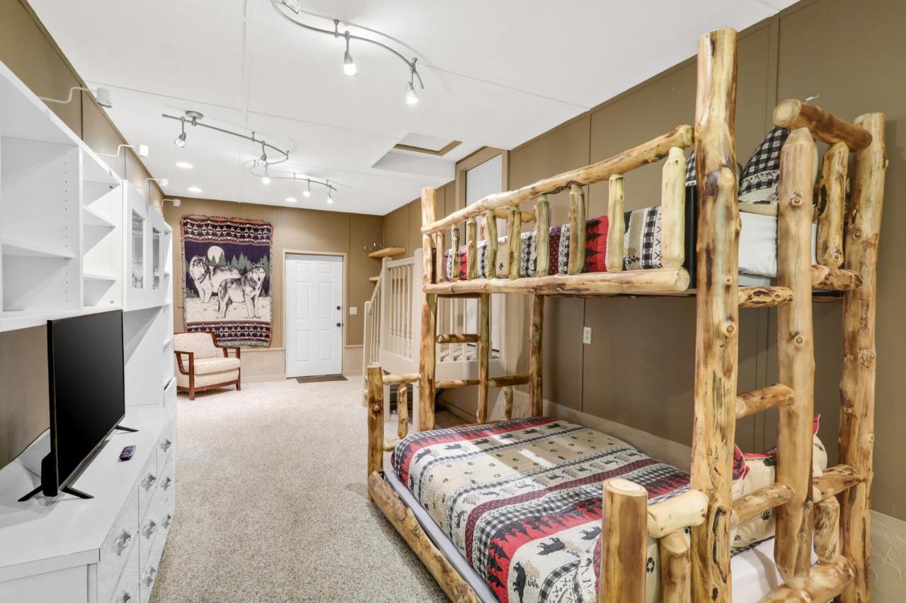 2 Separate Cabins Along A Peaceful Creek With Resort Amenities Ellijay Eksteriør billede